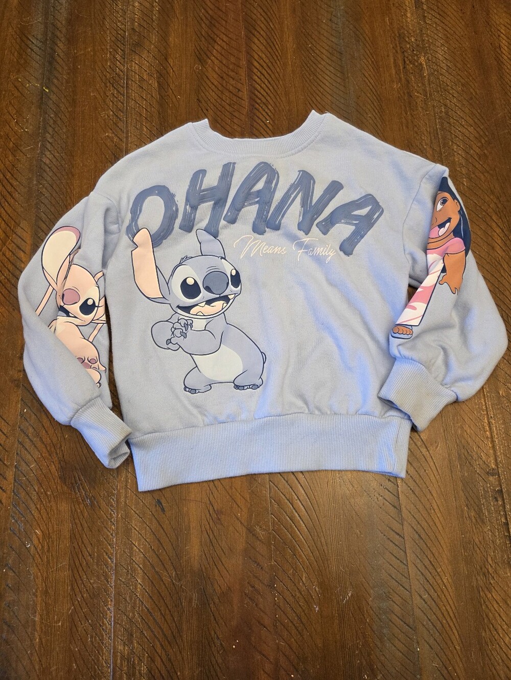 🎉5/$10 Disney Light Blue Kids Sweatshirt with Stitch/ Ohana Graphic XS(4/5)